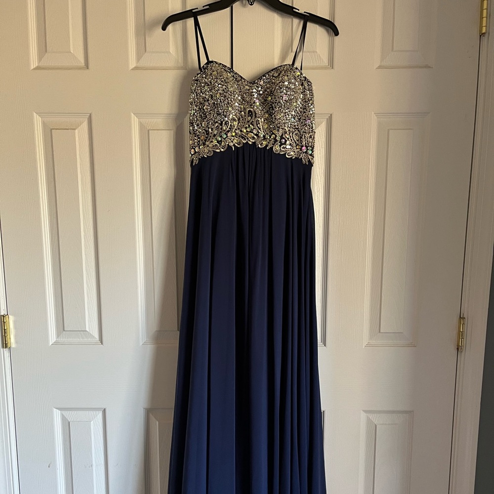 3 sisters navy blue prom dress fits size 2-4